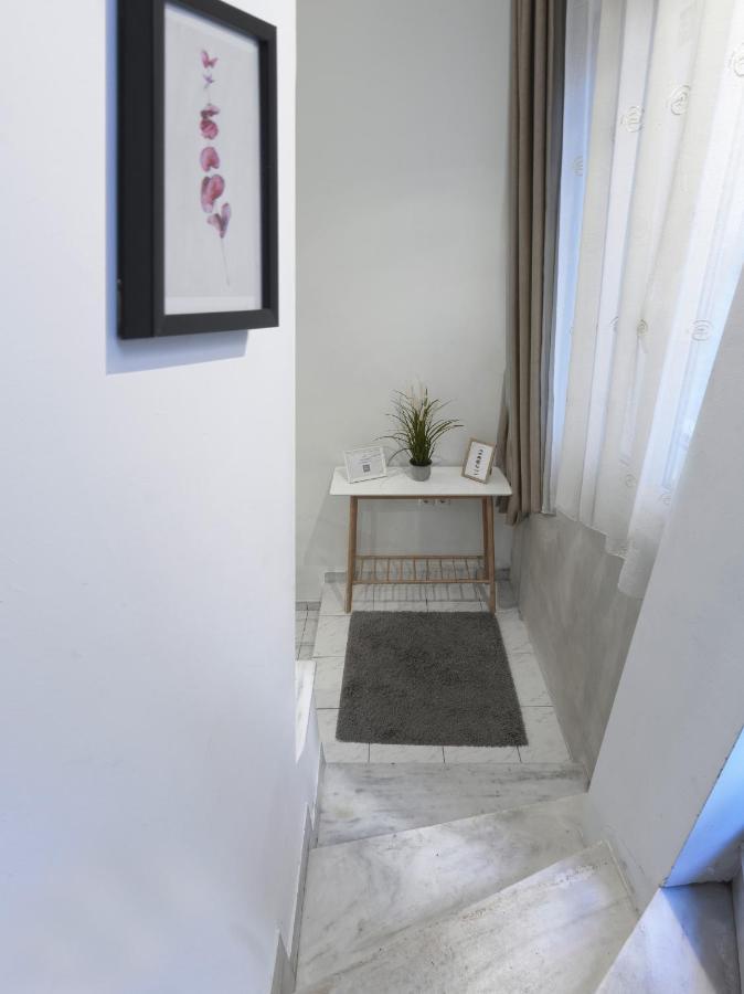 The Acropolitan - Your Home Under The Acropolis أثينا المظهر الخارجي الصورة